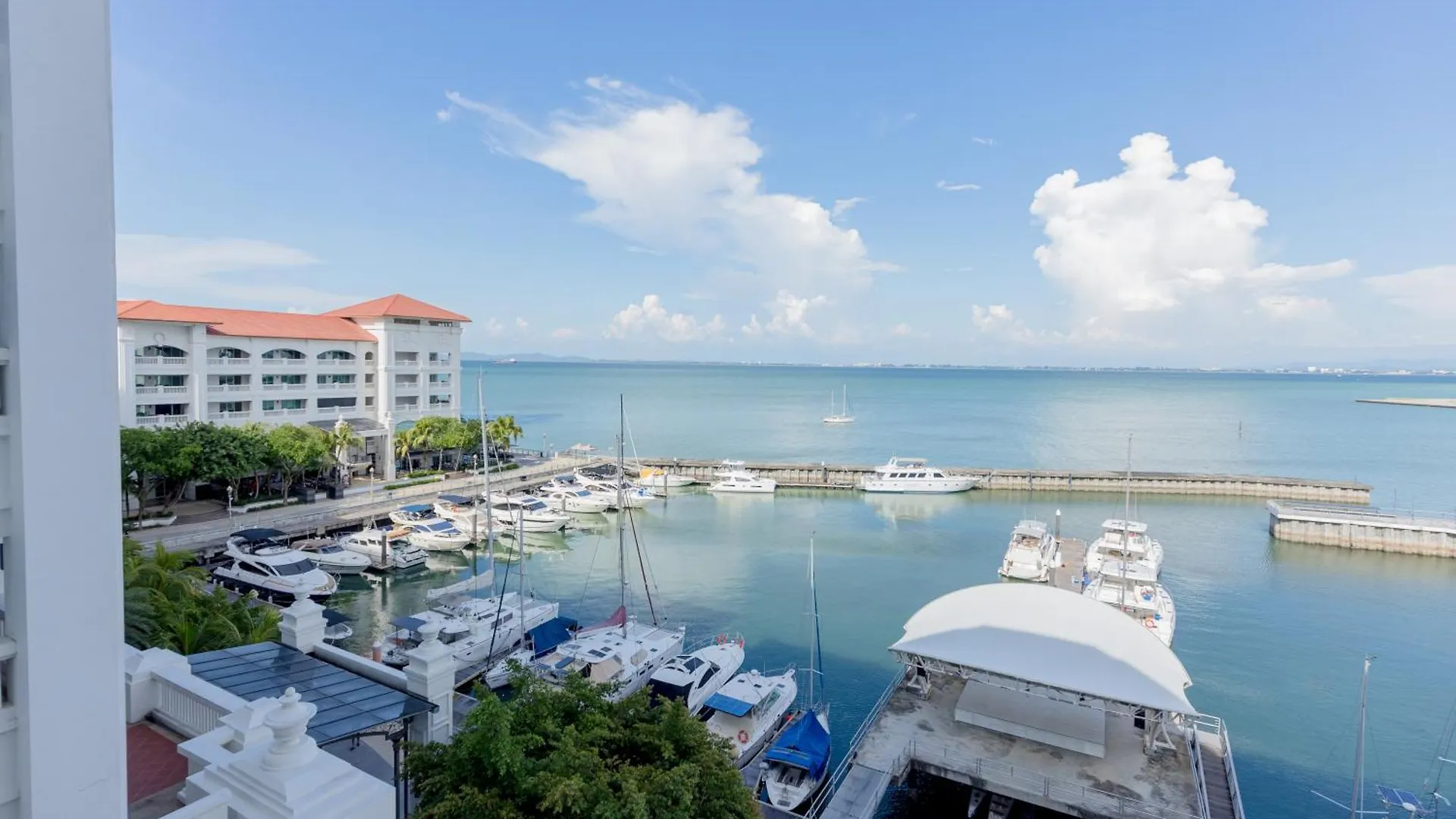 Tanjung Tokong Straits Quay Waterside Suite, By Bayan 0*, Tanjung Tokong מלזיה